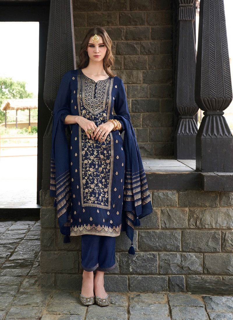 Royalty 5 Four Buttons Heavy Designer Readymade Suits Catalog